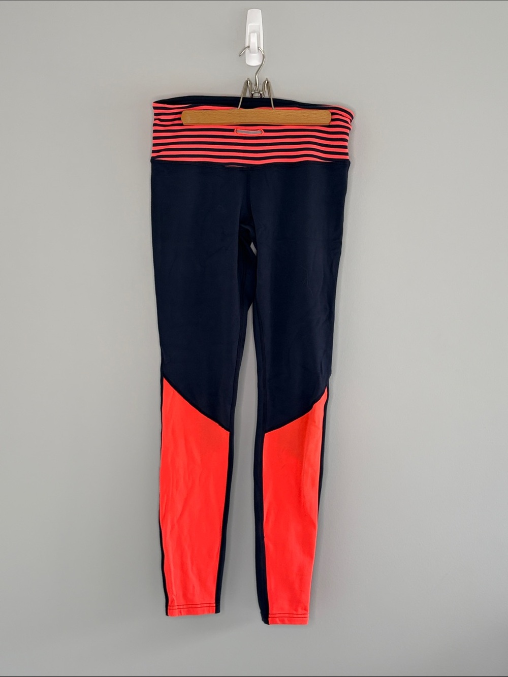 lululemon athletica Navy Leggings with Coral Accent Waistband/Panels